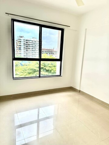 Master Bedroom in 2 BHK Apartment at Yashwant Park CHS, Vasai East – for Rent