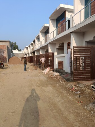 2 BHK Independent House For Resale in Safedabad Lucknow  7983492