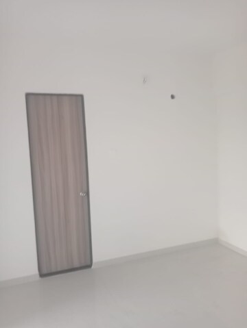 Room in 1 BHK Apartment at Ashar Axis, Majiwada – for Rent