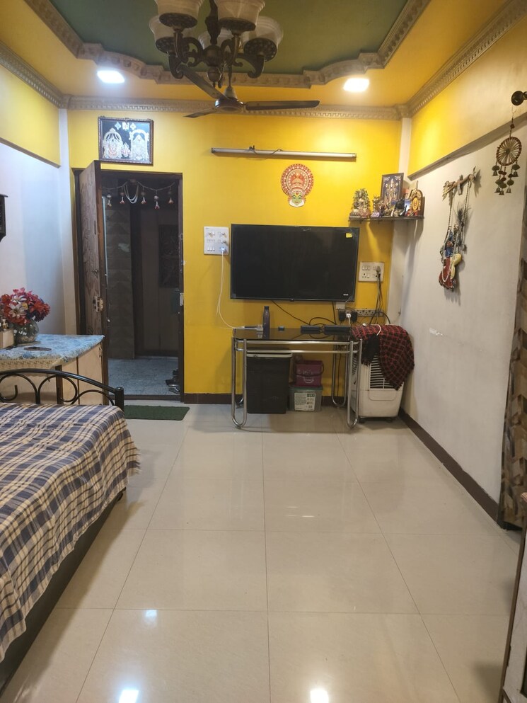 Living Room, bharat-chs 1 Bedroom 500 Sq.Ft. Apartment In Juinagar Navi Mumbai 7983515