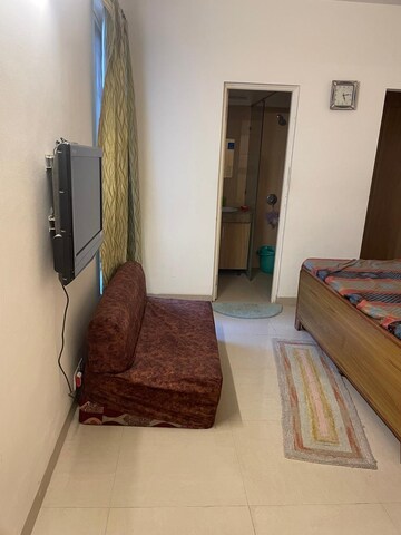 Master Bedroom in 3 BHK Apartment at Ansal Sushant Estate, Sector 52 – for Rent