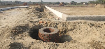 Plot Area in  Plot at Gomti Nagar – for Sale