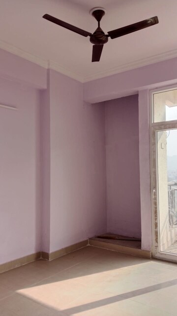 Room in 2 BHK Apartment at GH-7 Crossings Republik, Vijay Nagar – for Rent