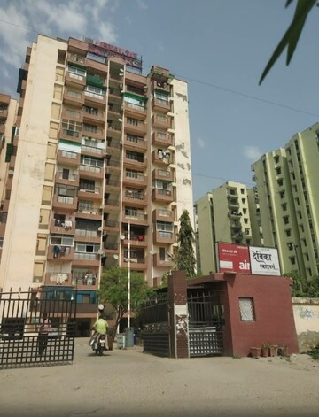 1 BHK Apartment For Rent in Devika Skypers, Raj Nagar Extension