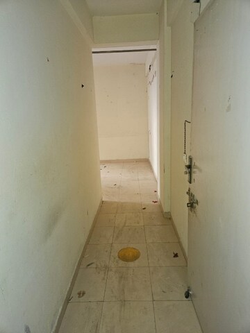 Bathroom in 3 BHK Apartment at Auric City Homes, Sector 82 – for Rent