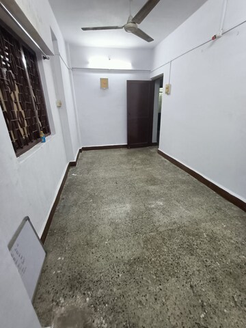 Room in 1 BHK Apartment at Sai Om CHS, Louis Wadi – for Rent