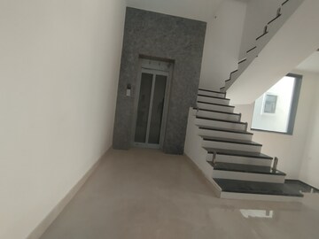 5 BHK Villa For Sale in Khajaguda