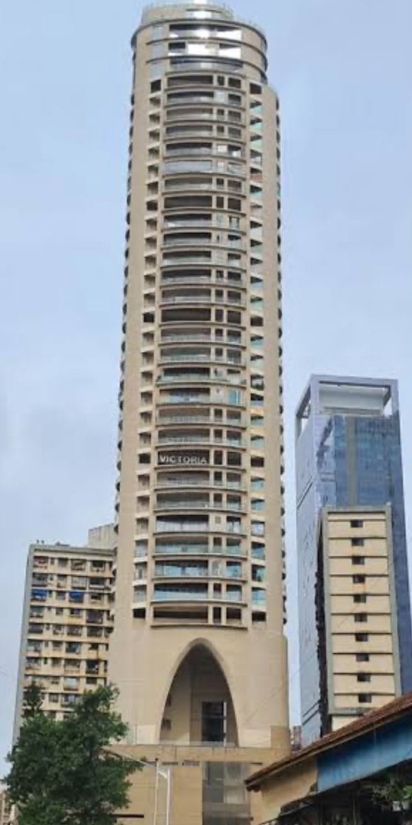 4 BHK 2700 Sq.Ft. Apartment in Lokhandwala Victoria