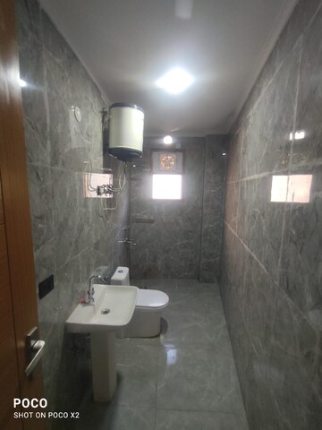 Bathroom in 1 BHK Builder Floor at Ignou Road – for Rent