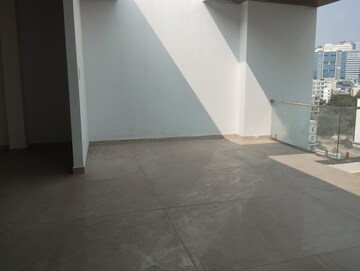 Room in 5 BHK Villa at Khajaguda – for Sale