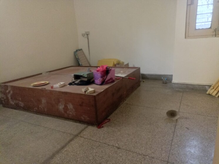 Bedroom, arun-vihar 2 Bedroom 1100 Sq.Ft. Apartment In Sector 29 Noida 7983655