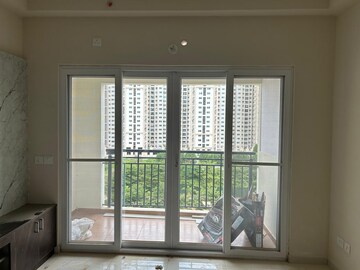 Room in 2 BHK Apartment at Shriram Greenfield, Budigere – for Sale