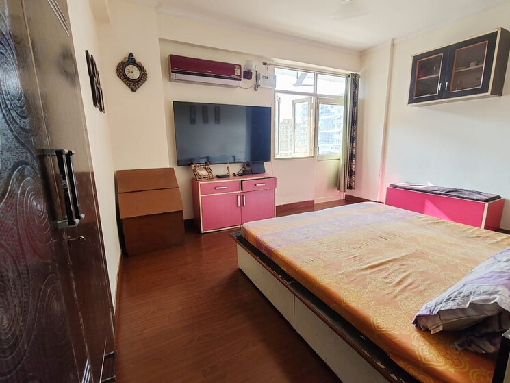 Bedroom, kw-srishti-phase-ii 3 Bedroom 1425 Sq.Ft. Apartment In Raj Nagar Extension Ghaziabad 7983723