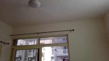 Furnished Amenities in 3 BHK Apartment at BPTP Parklands, Sector 76 – for Rent