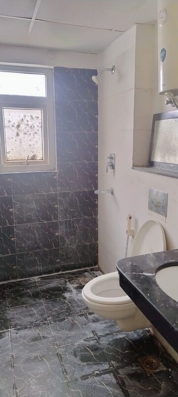Bathroom in 2 BHK Builder Floor at BPTP Discovery Park, Sector 80 – for Sale