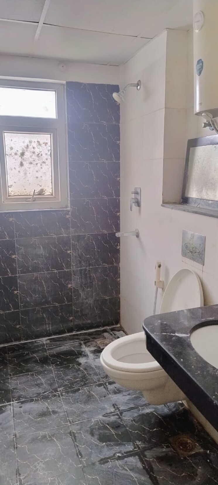 Bathroom, bptp-discovery-park 2 Bedroom 1259 Sq.Ft. Builder Floor In Sector 80 Faridabad 7983806