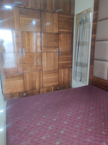 Furnished Amenities in 2.5 BHK Apartment at Rustomjee Elanza, Malad West – for Rent