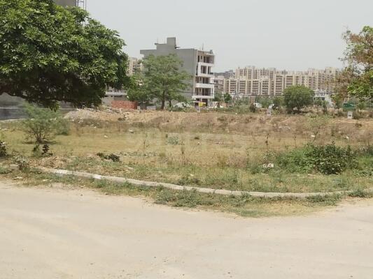 Plot For Sale in BPTP Parkland