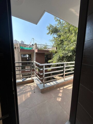 Balcony in 2 BHK Builder Floor at Saket – for Rent
