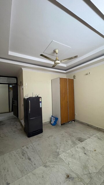 Master Bedroom in 2 BHK Builder Floor at Saket – for Rent