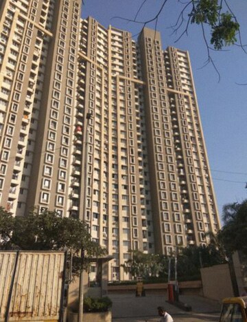 2 BHK Apartment For Rent in Lodha Casa Royale, Balkum Pada