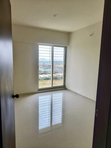Room in 1 BHK Apartment at Yashwant Park CHS, Vasai East – for Rent
