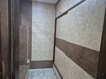 Kitchen in 3 BHK Builder Floor at Ardee City, Sector 52 – for Rent