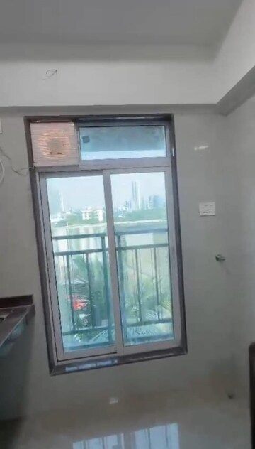 Furnished Amenities in 2 BHK Apartment at Renaissance Spring Meadows, Malad East – for Rent