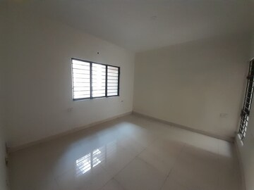 Room in 3 BHK Apartment at DTC Southern Heights, Joka – for Sale