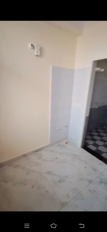 Room in 1.5 BHK Builder Floor at New Ashok Nagar – for Rent