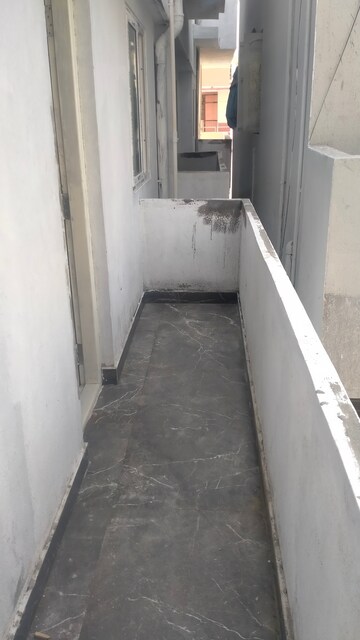 Balcony in 2 BHK Apartment at Jalahalli Cross – for Rent