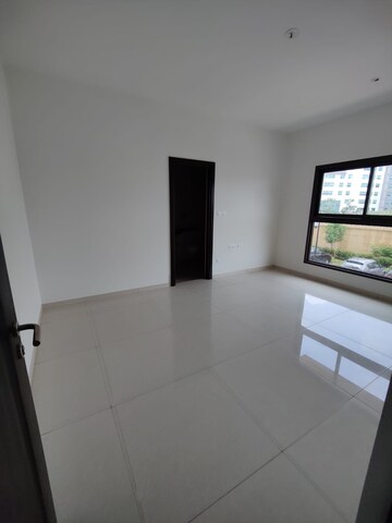 Room in 3 BHK Apartment at Sobha Royal Pavilion, Sarjapur Road – for Sale