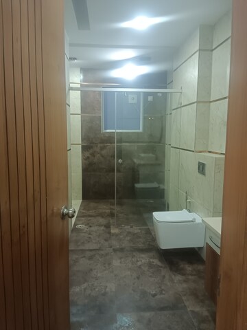 Bathroom in 4 BHK Builder Floor at Vipul World Floors, Sector 48 – for Rent