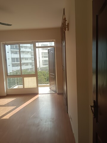 Room in 3 BHK Apartment at Bestech Park View City 2, Sector 49 – for Rent