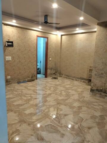 Room in 2 BHK Independent House at New Ashok Nagar – for Rent