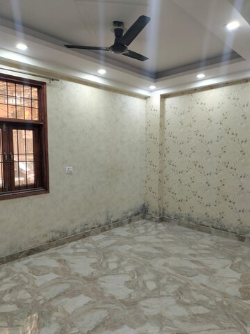 Room in 2 BHK Independent House at New Ashok Nagar – for Rent