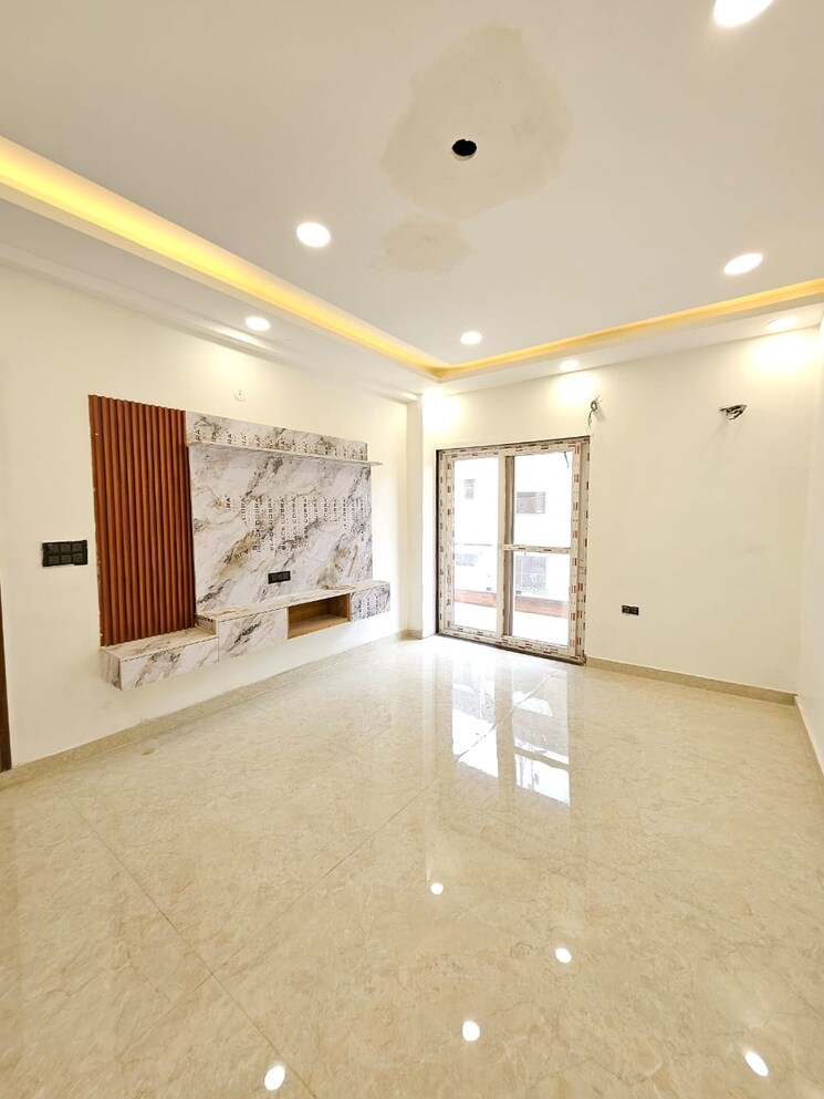 Living Room, bp-homes 3 Bedroom 2250 Sq.Ft. Builder Floor In Sector 85 Faridabad 7984258