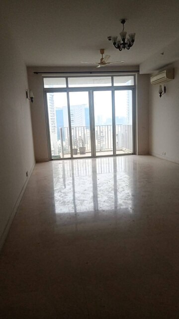 Room in 4 BHK Apartment at Ireo Victory Valley, Sector 67 – for Rent