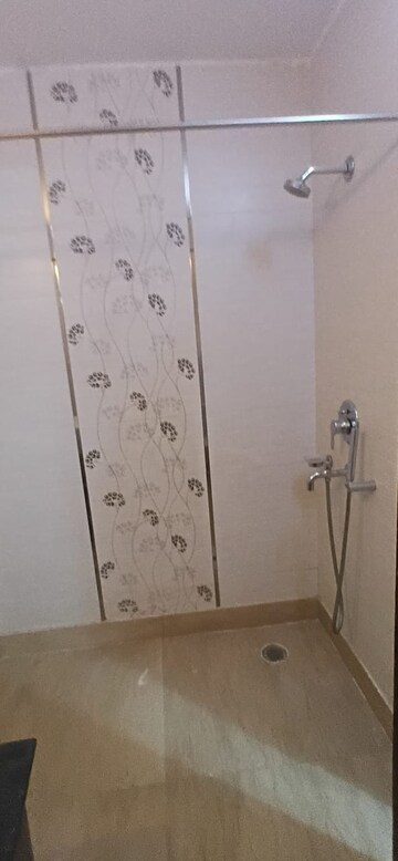 Bathroom in 3 BHK Builder Floor at Shivalik Colony – for Rent