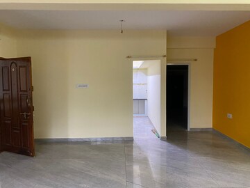 Room in 3 BHK Apartment at Sri Sai Avenue JP Nagar, Jp Nagar – for Rent
