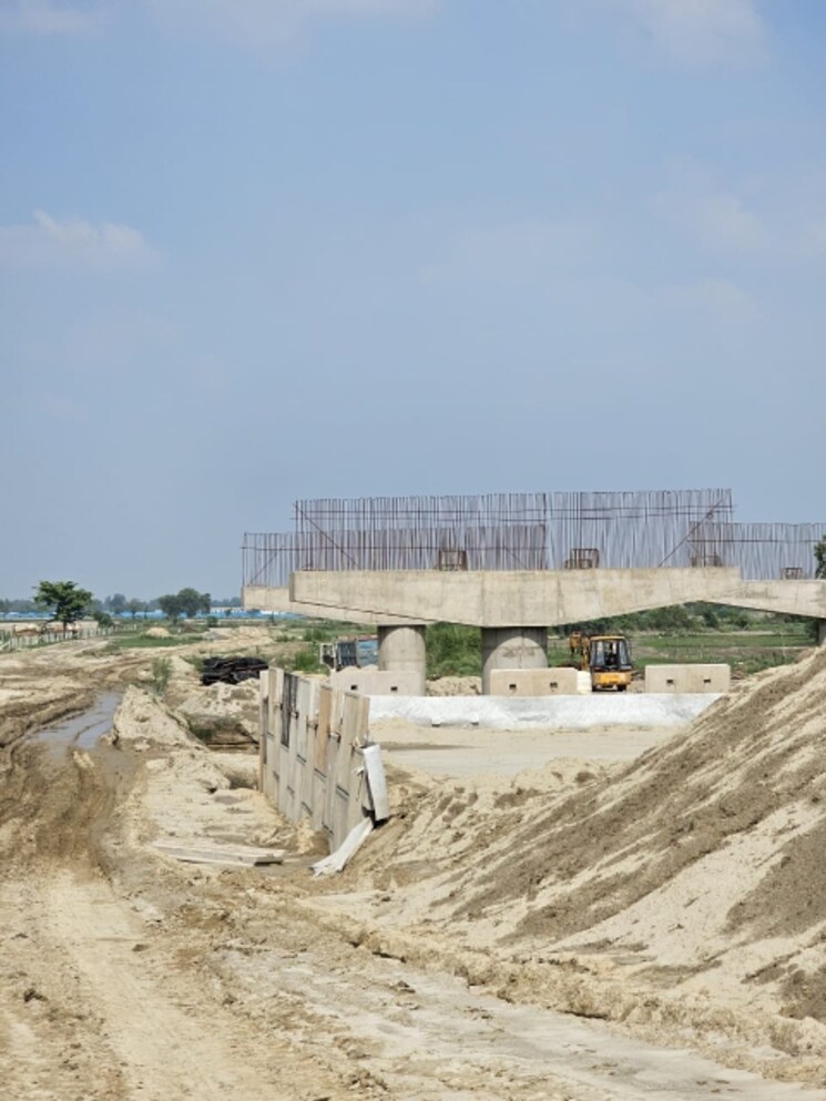 undefined, gaur yamuna city  100 Sq.Yd. Plot In Gaur Yamuna City Greater Noida 7984353