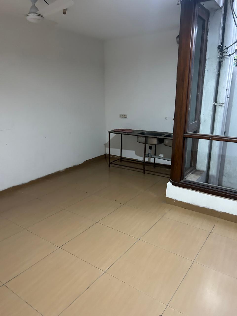 5 BHK + Pooja Room,Servant Room,Study Room,Extra Room Villa For Sale in DLF Building 10