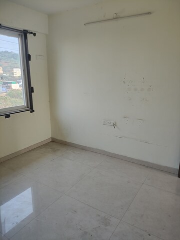 Room in 3 BHK Apartment at Bhagwati Eminence, Nerul – for Rent