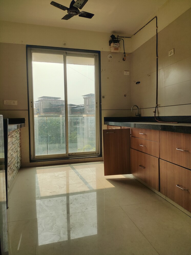 Kitchen, bhagwati-eminence 3 Bedroom 1700 Sq.Ft. Apartment In Nerul Navi Mumbai 7984393