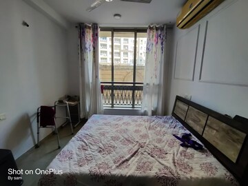 Bedroom in 1.5 BHK Apartment at Hiranandani The Walk, Ghodbunder Road – for Rent