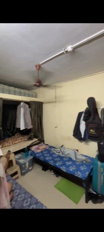  Pg For Rent in Worli