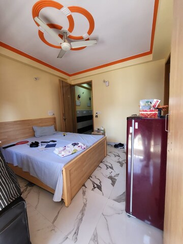 Bedroom in 1 RK Builder Floor at Ansal Sushant Lok I, Sector 43 – for Rent