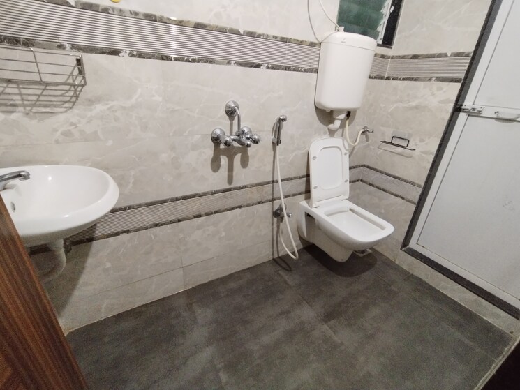 Bathroom, arihant-aarohi 2 Bedroom 1298 Sq.Ft. Apartment In Kalyan Shilphata Road Thane 7984414