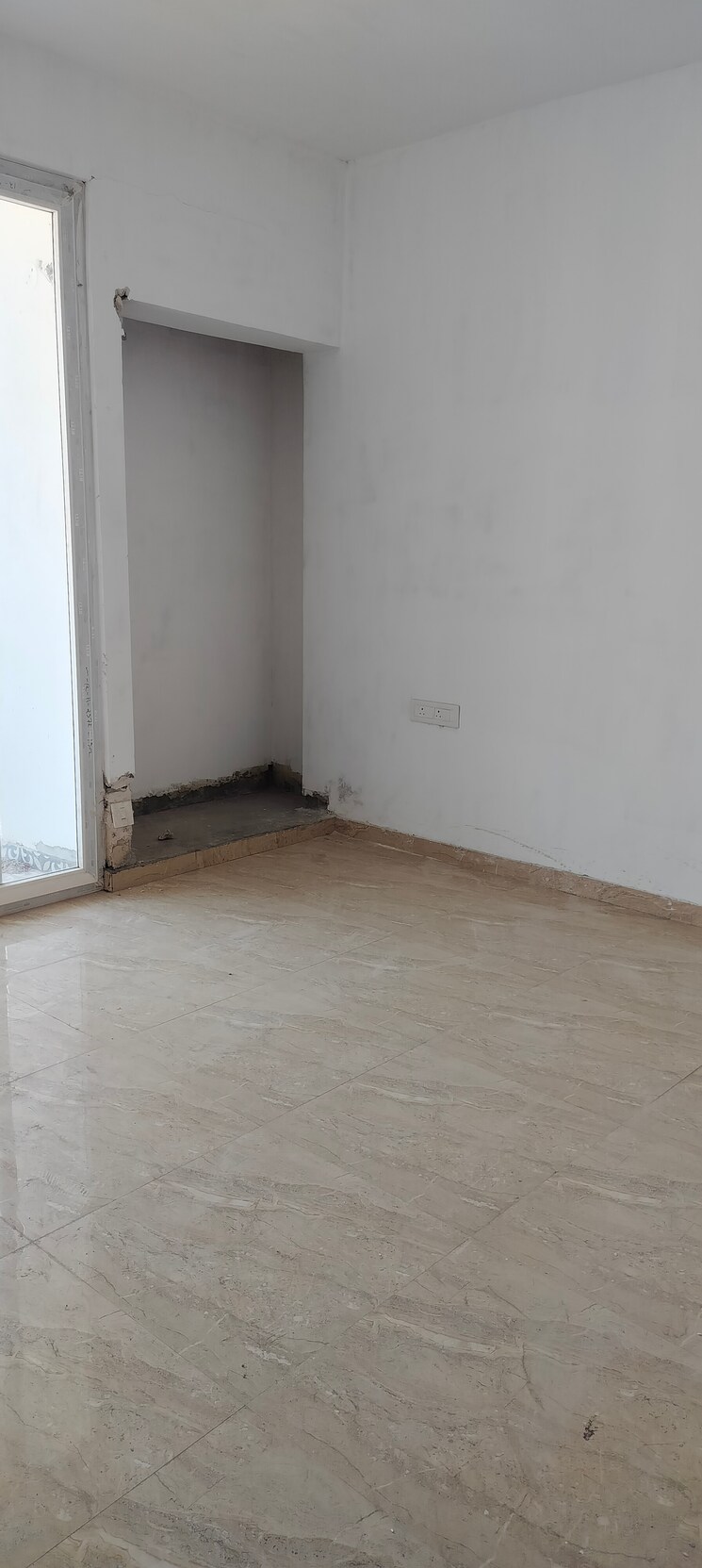 Room, klj-platinum-heights 2 Bedroom 930 Sq.Ft. Apartment In Sector 77 Faridabad 7984417