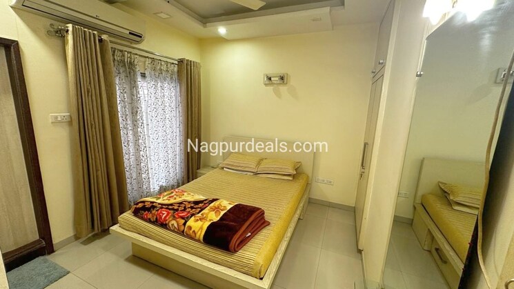 Bedroom, bptp-district-3 3 Bedroom 150 Sq.Yd. Builder Floor In Sector 85 Faridabad 7984428